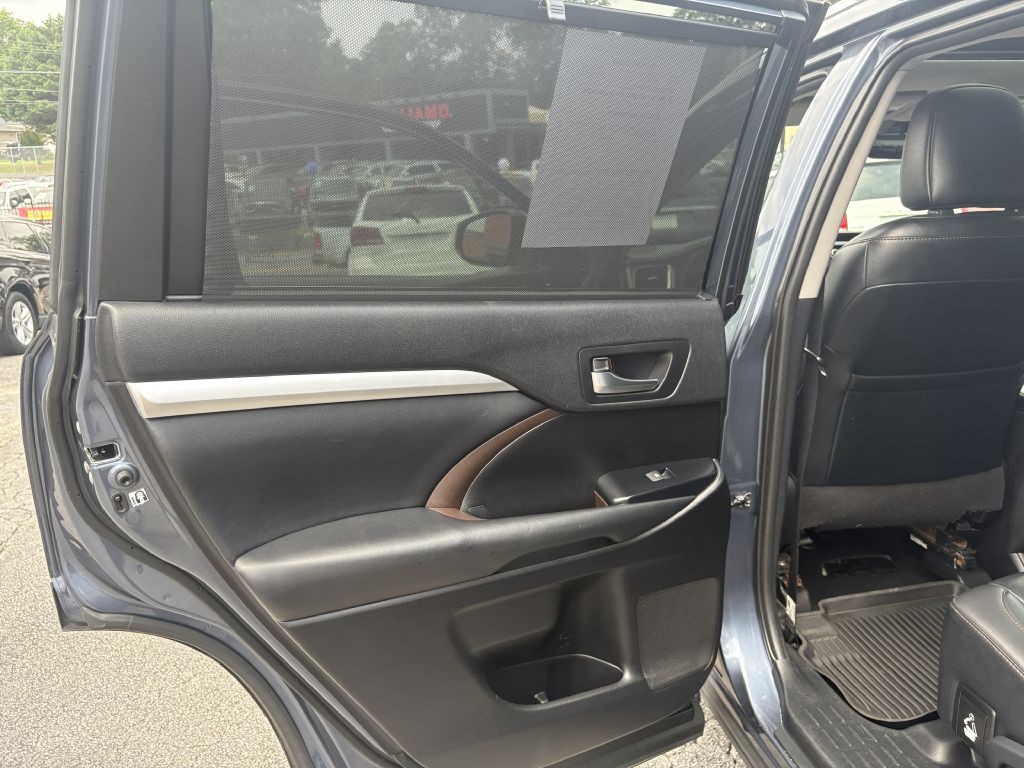 2019 Toyota Highlander Image 11