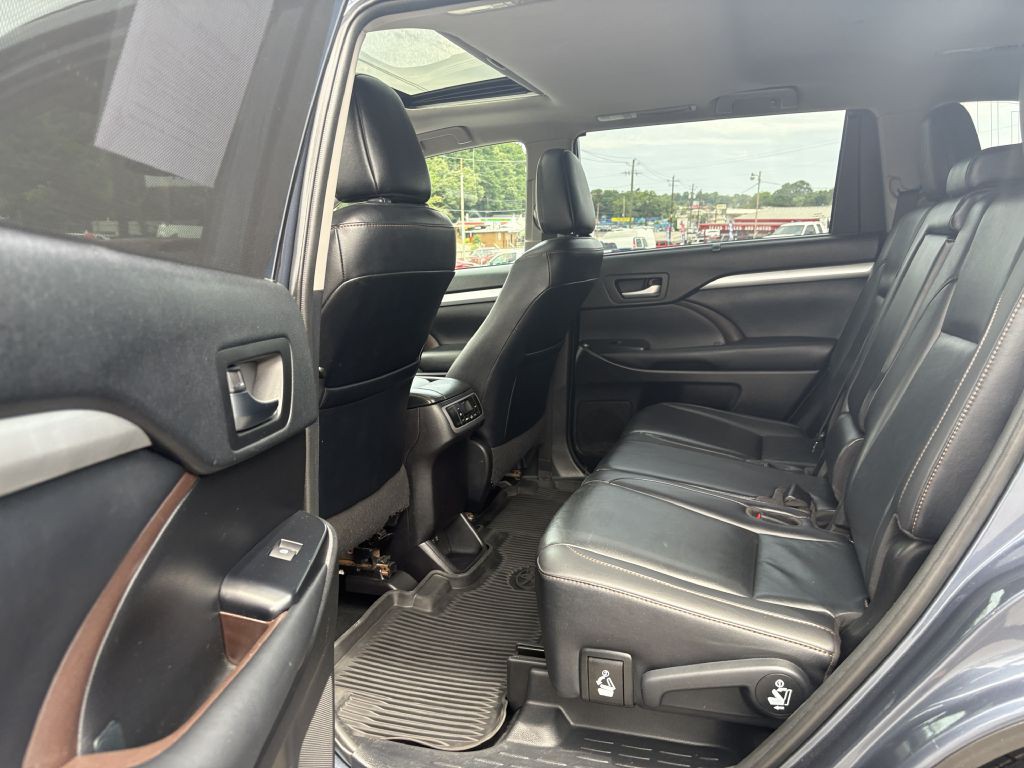 2019 Toyota Highlander Image 13