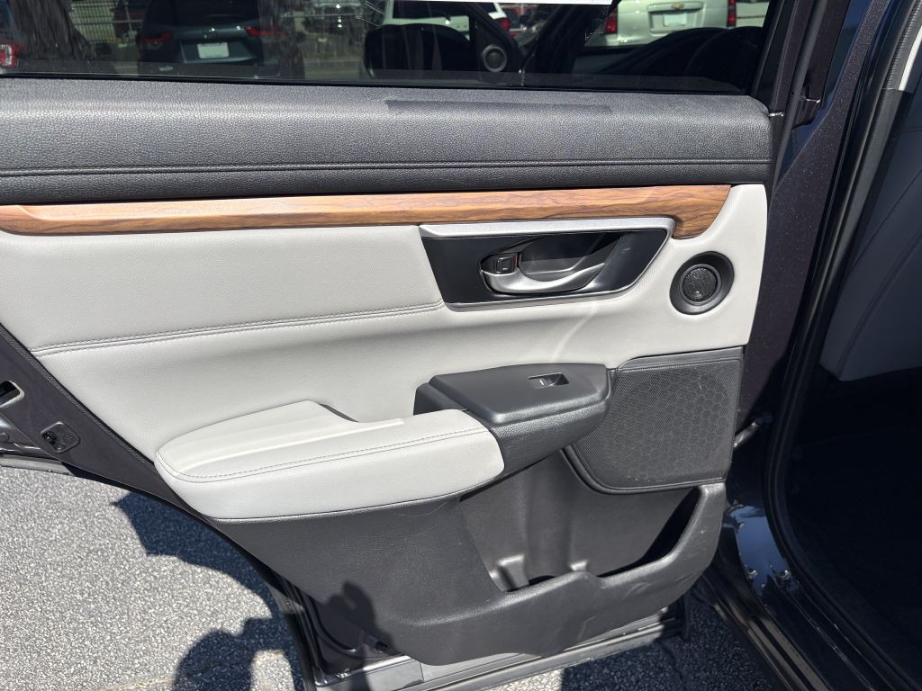 2018 Honda CR-V Image 13