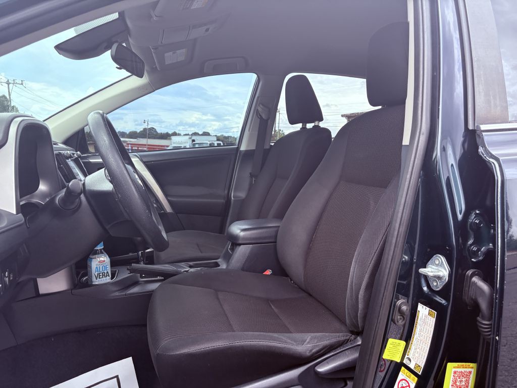 2018 Toyota Rav4 Image 11
