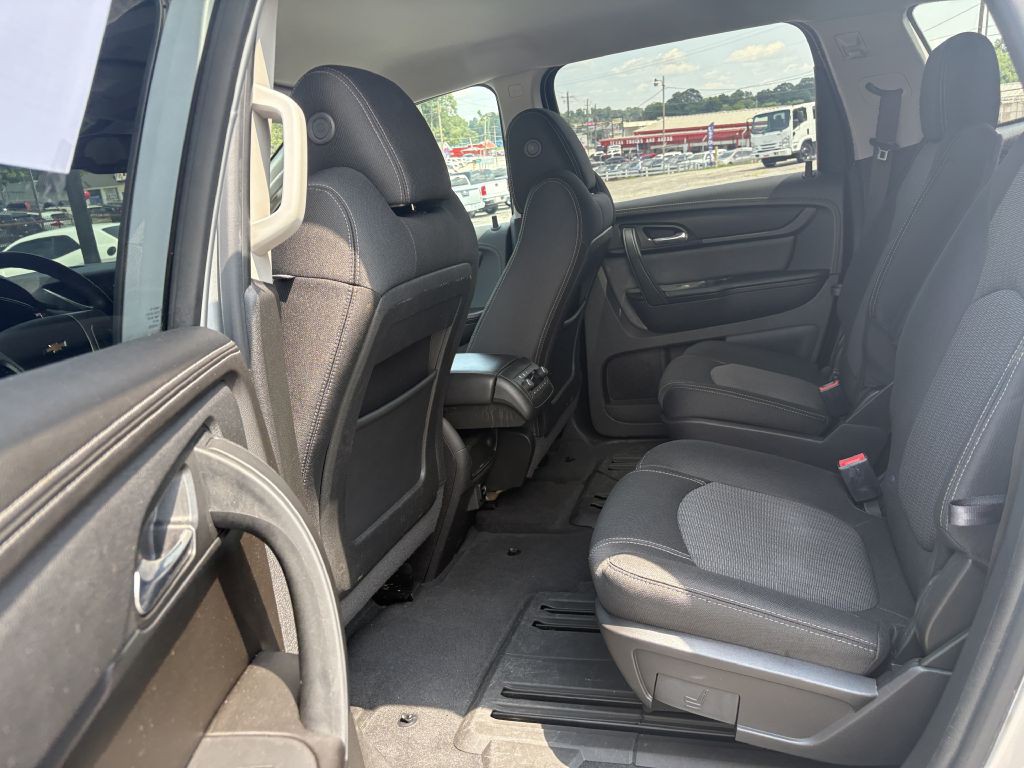 2017 Chevrolet Traverse Image 15