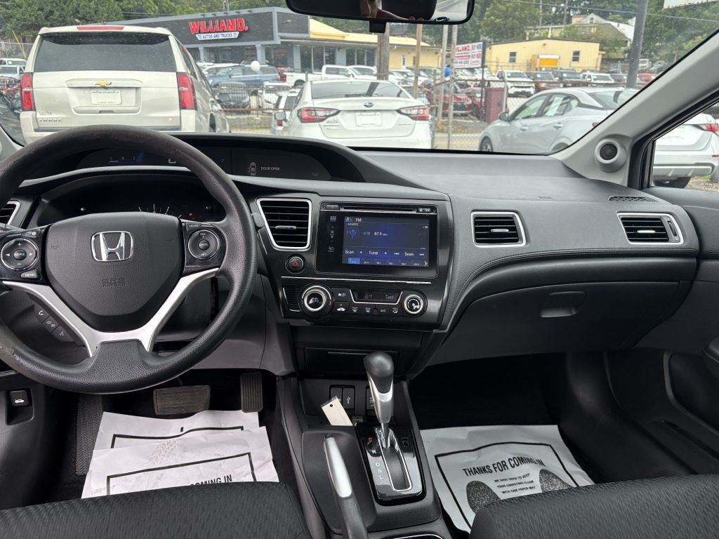 2015 Honda Civic Image 11