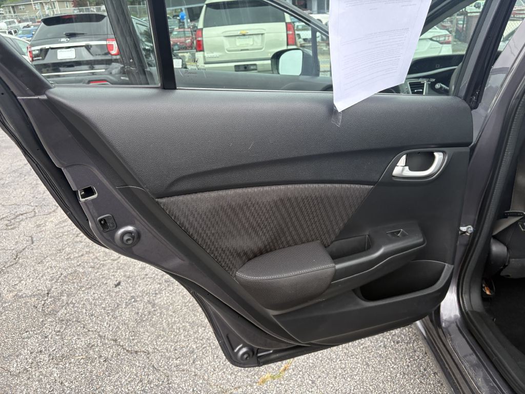 2015 Honda Civic Image 12