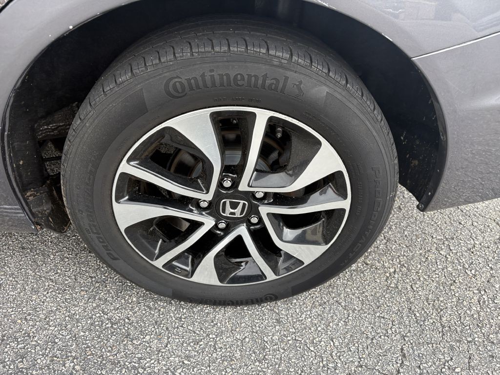 2015 Honda Civic Image 15