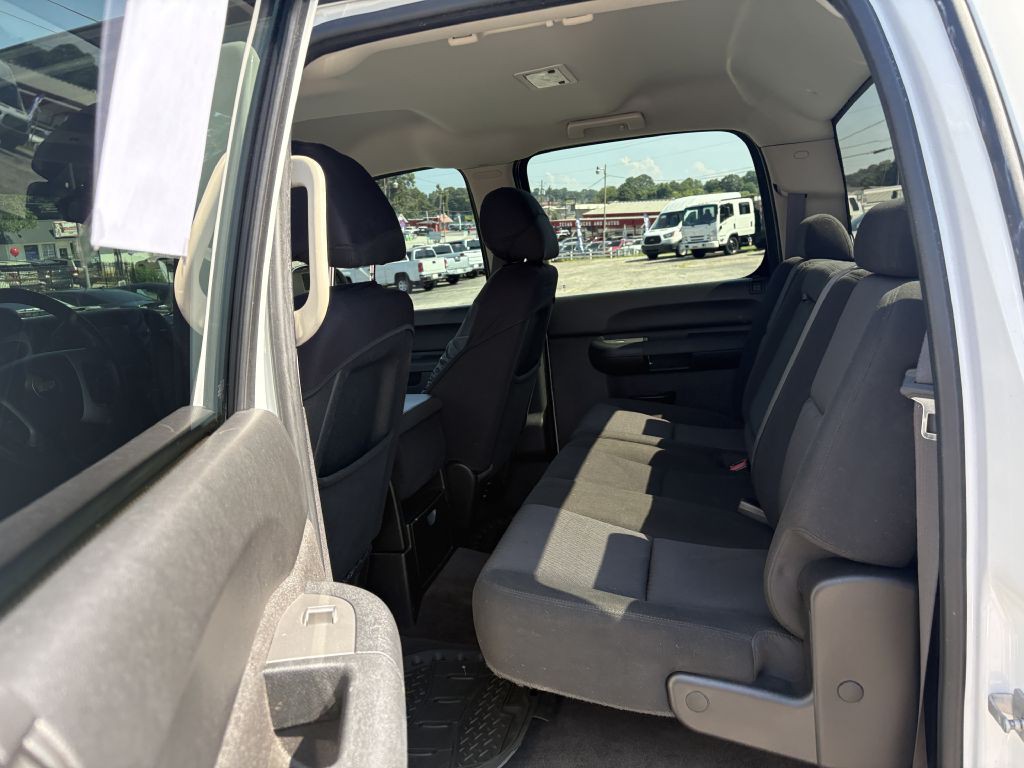2011 Chevrolet Silverado 1500 Image 15