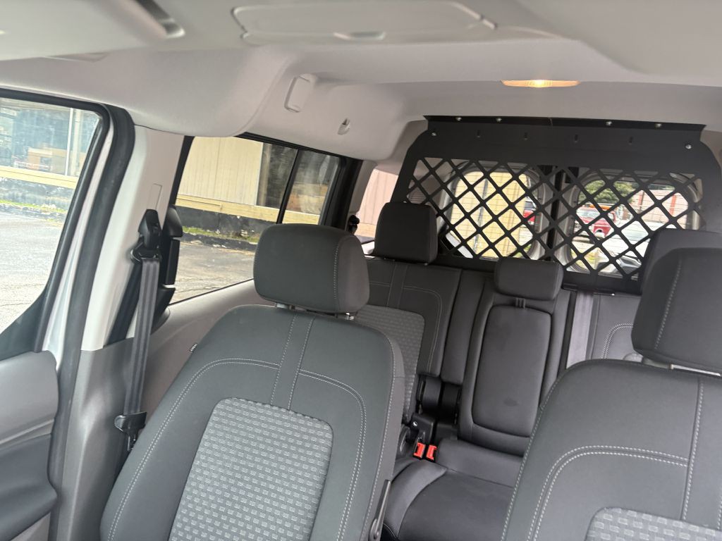 2022 Ford Transit Connect Image 17