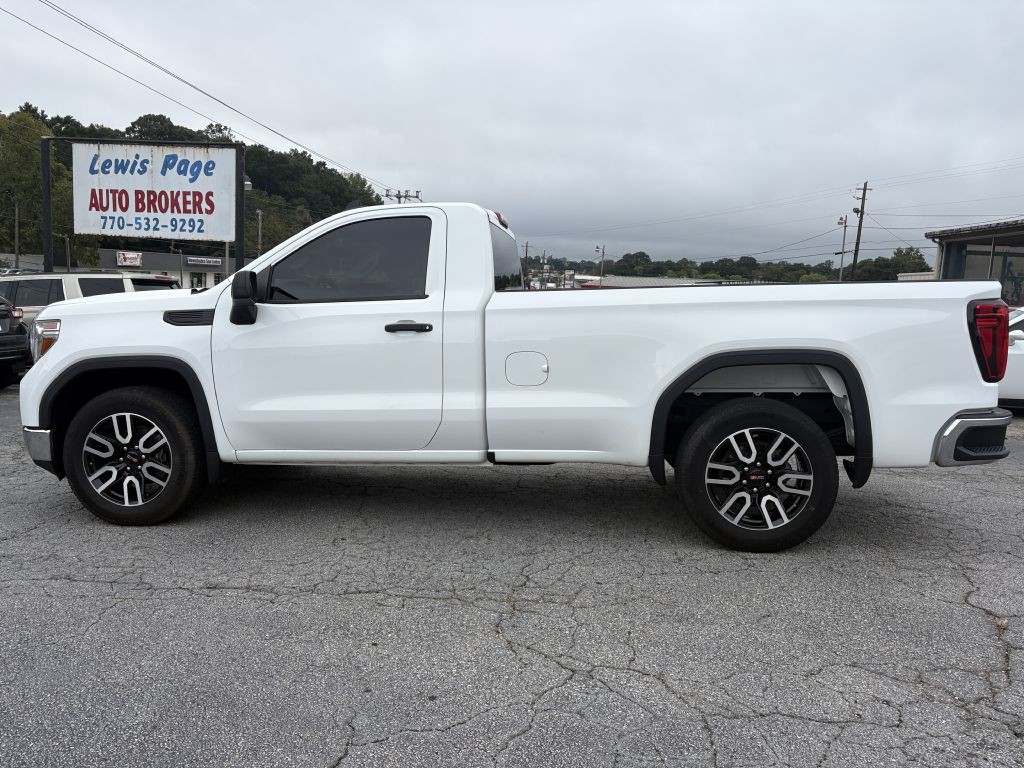2020 GMC Sierra Image 2