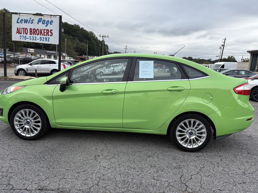 2014 Ford Fiesta Image 2