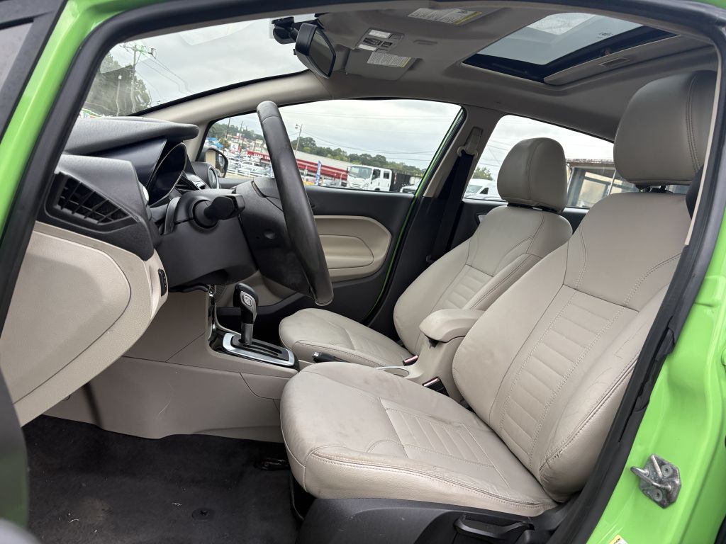 2014 Ford Fiesta Image 10