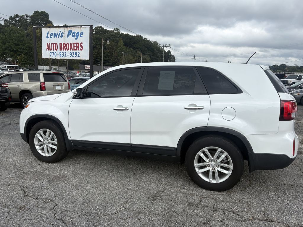 2015 Kia Sorento Image 2
