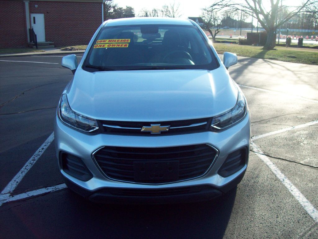 2017 Chevrolet Trax Image 2