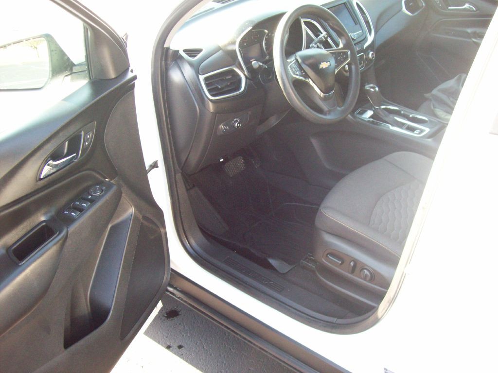 2021 Chevrolet Equinox Image 9