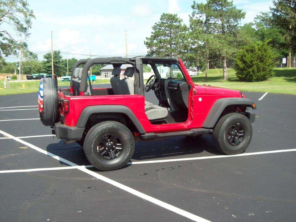 2010 Jeep Wrangler Image 15