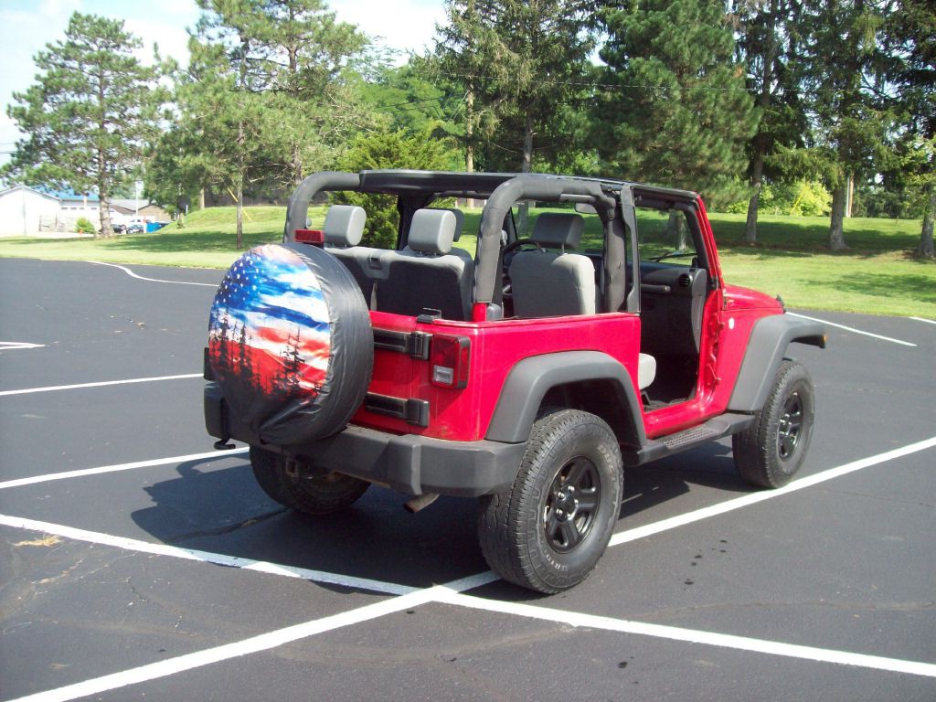 2010 Jeep Wrangler Image 16