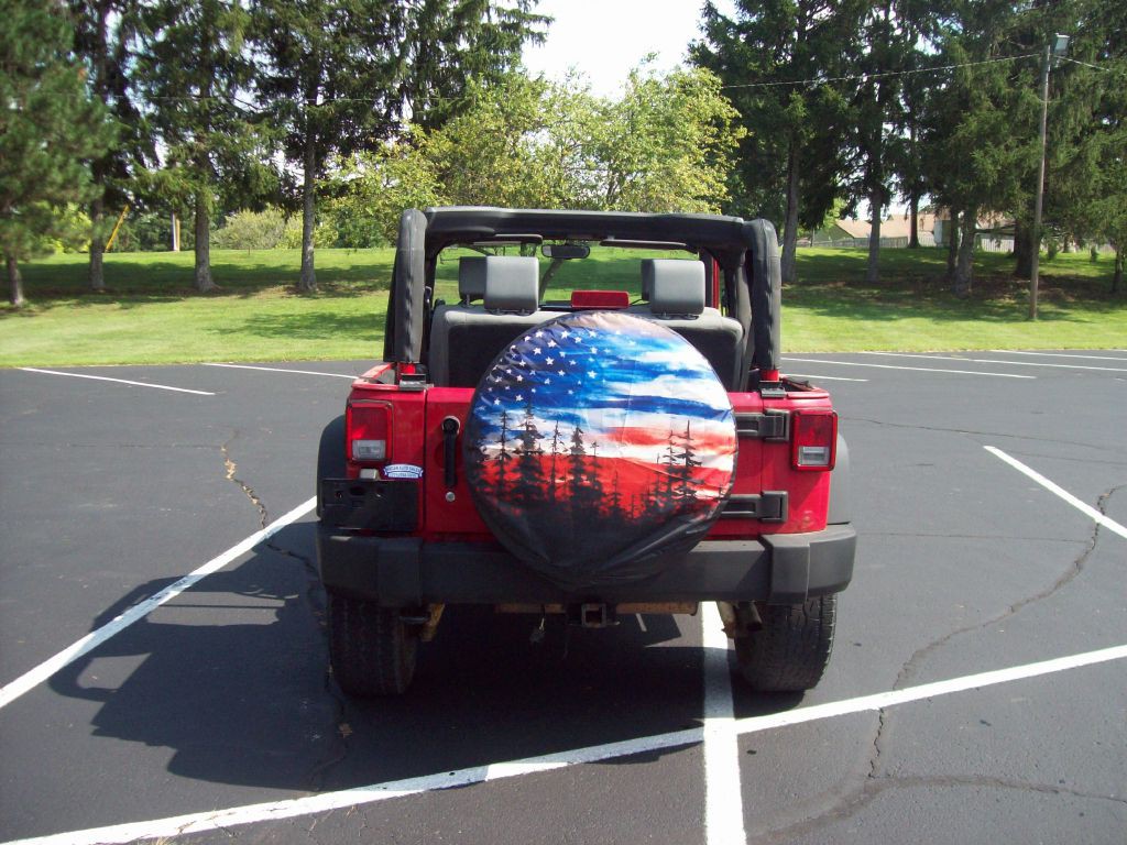 2010 Jeep Wrangler Image 17