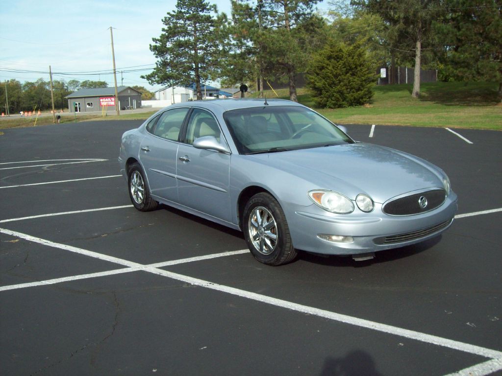 2005 Buick Lacrosse Image 3