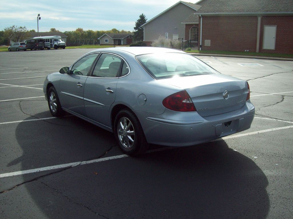 2005 Buick Lacrosse Image 7