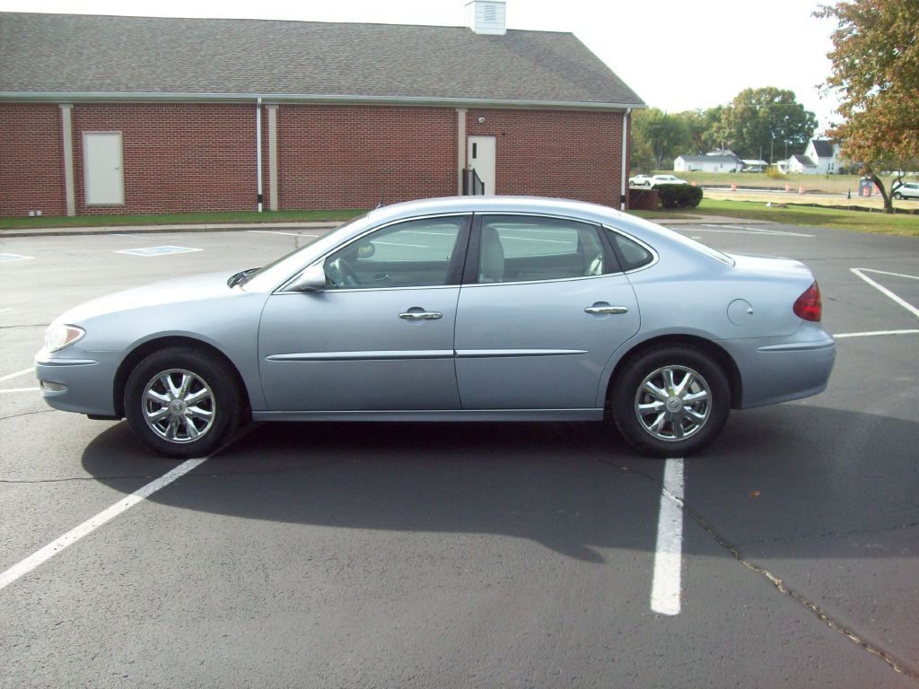2005 Buick Lacrosse Image 8