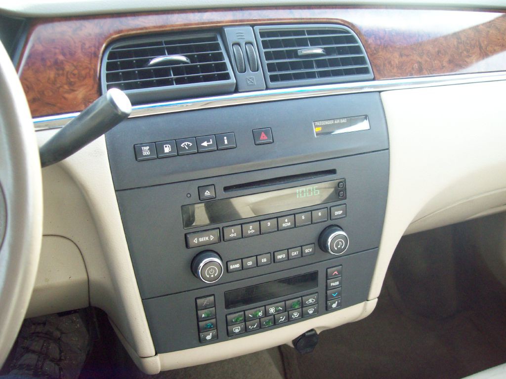 2005 Buick Lacrosse Image 13