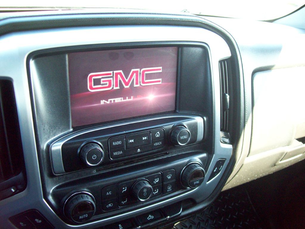 2014 GMC Sierra Image 18