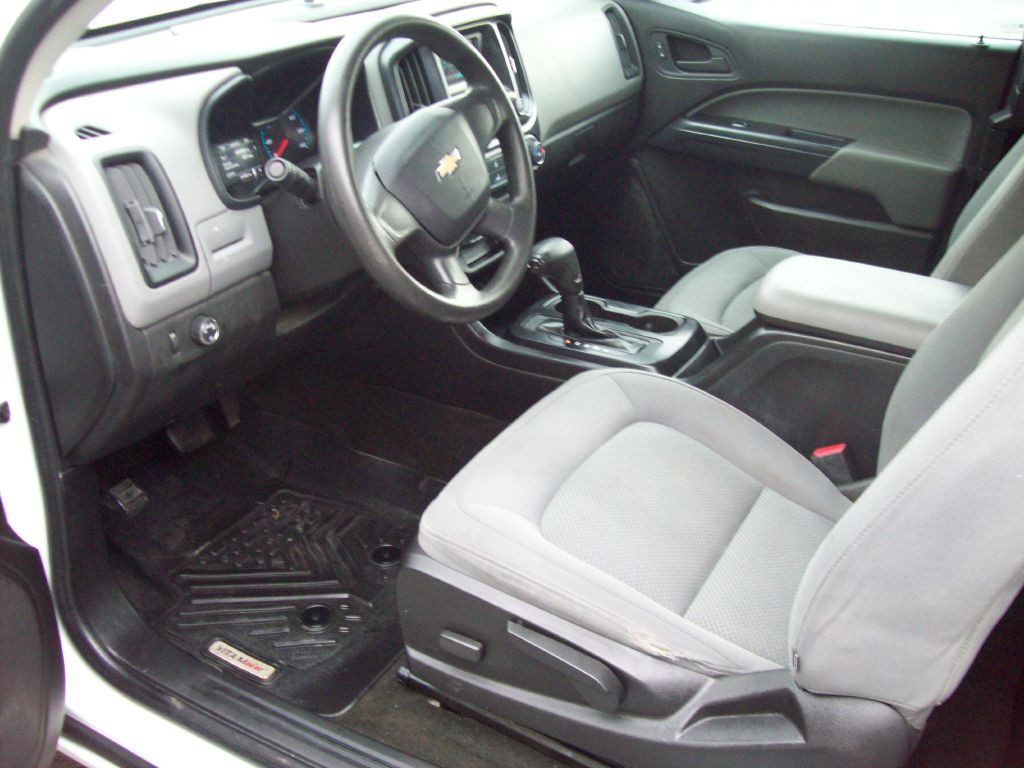2017 Chevrolet Colorado Image 12
