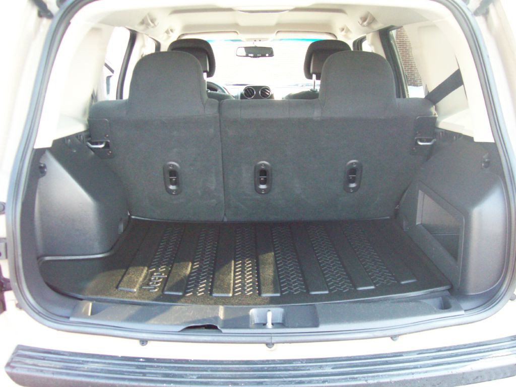 2017 Jeep Patriot Image 11