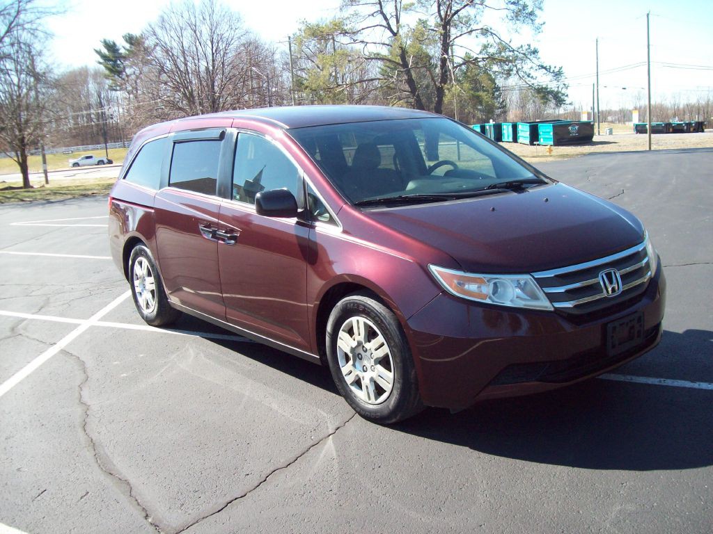 2012 Honda Odyssey Image 3