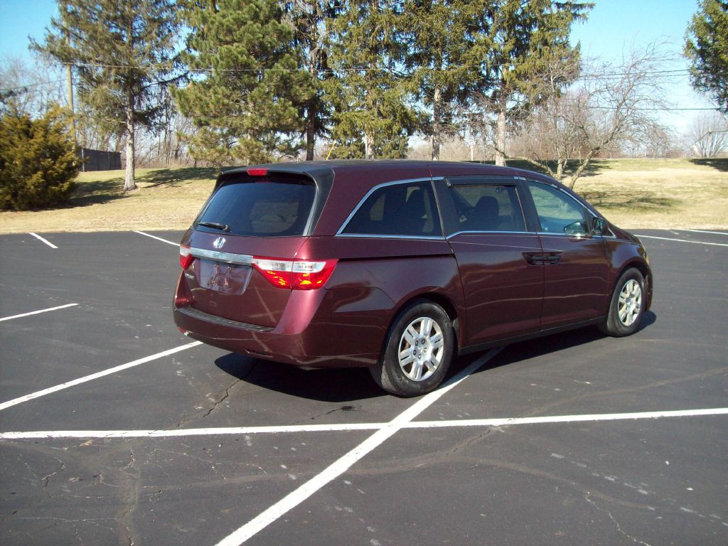 2012 Honda Odyssey Image 5