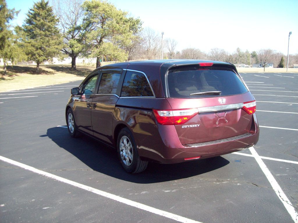 2012 Honda Odyssey Image 7