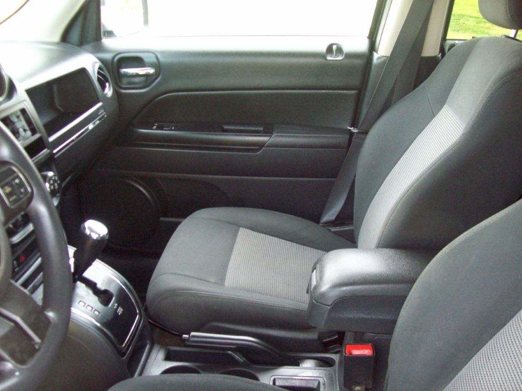 2015 Jeep Patriot Image 12