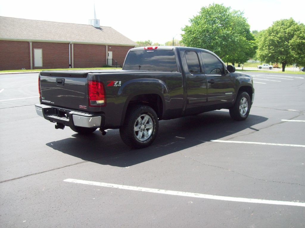 2011 GMC Sierra Image 5