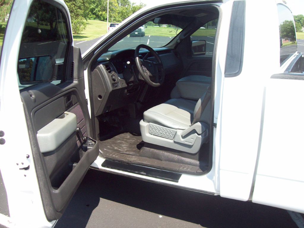 2014 Ford F-150 Image 9