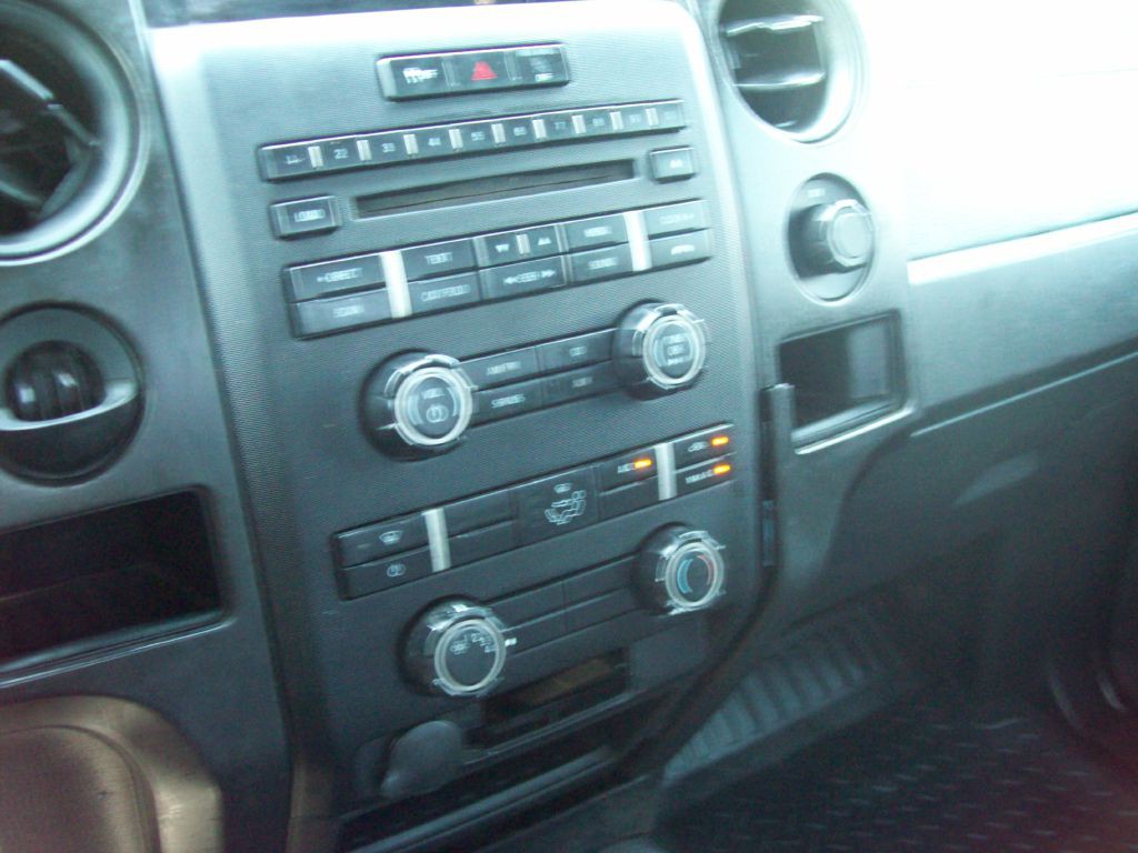 2014 Ford F-150 Image 11