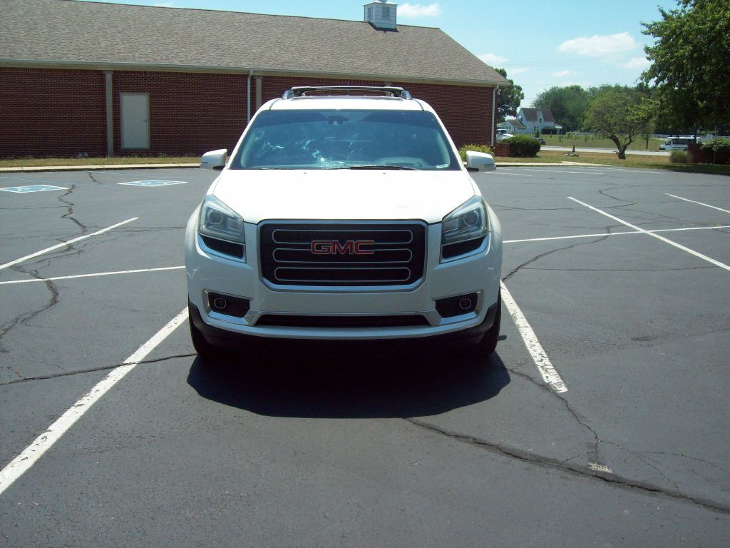 2014 GMC Acadia Image 2