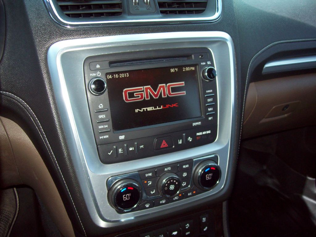 2014 GMC Acadia Image 18