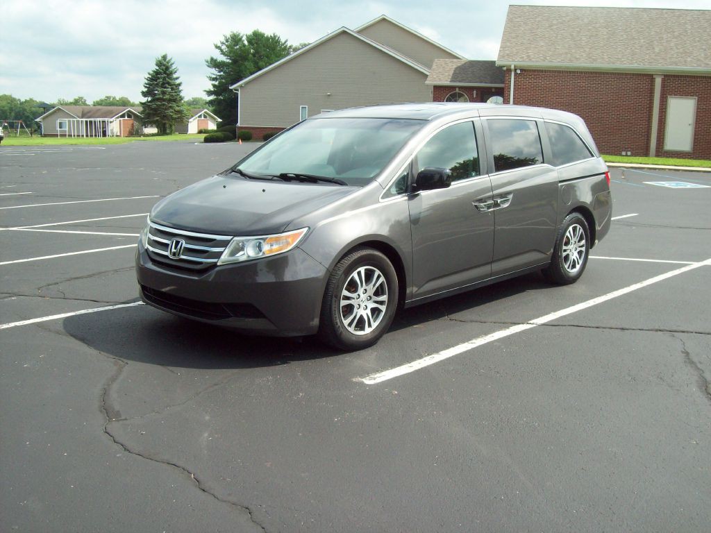 2012 Honda Odyssey Image 1