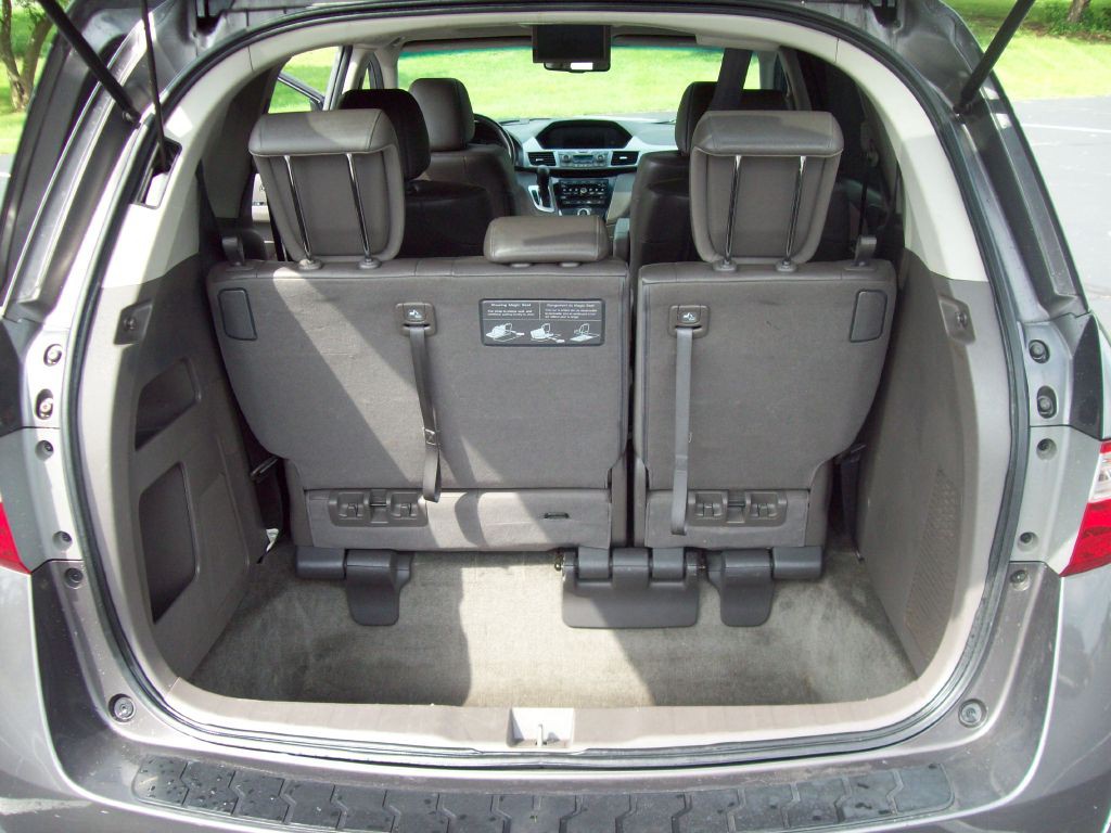 2012 Honda Odyssey Image 14