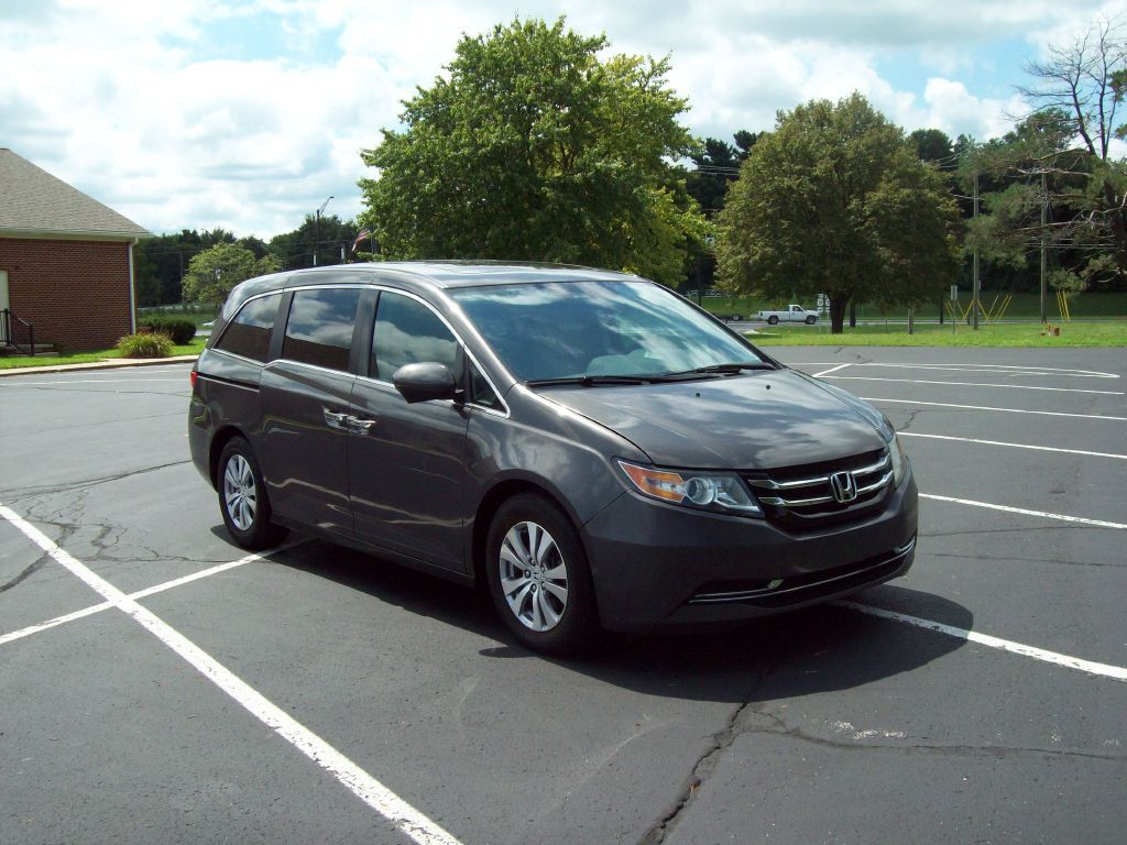 2014 Honda Odyssey Image 3