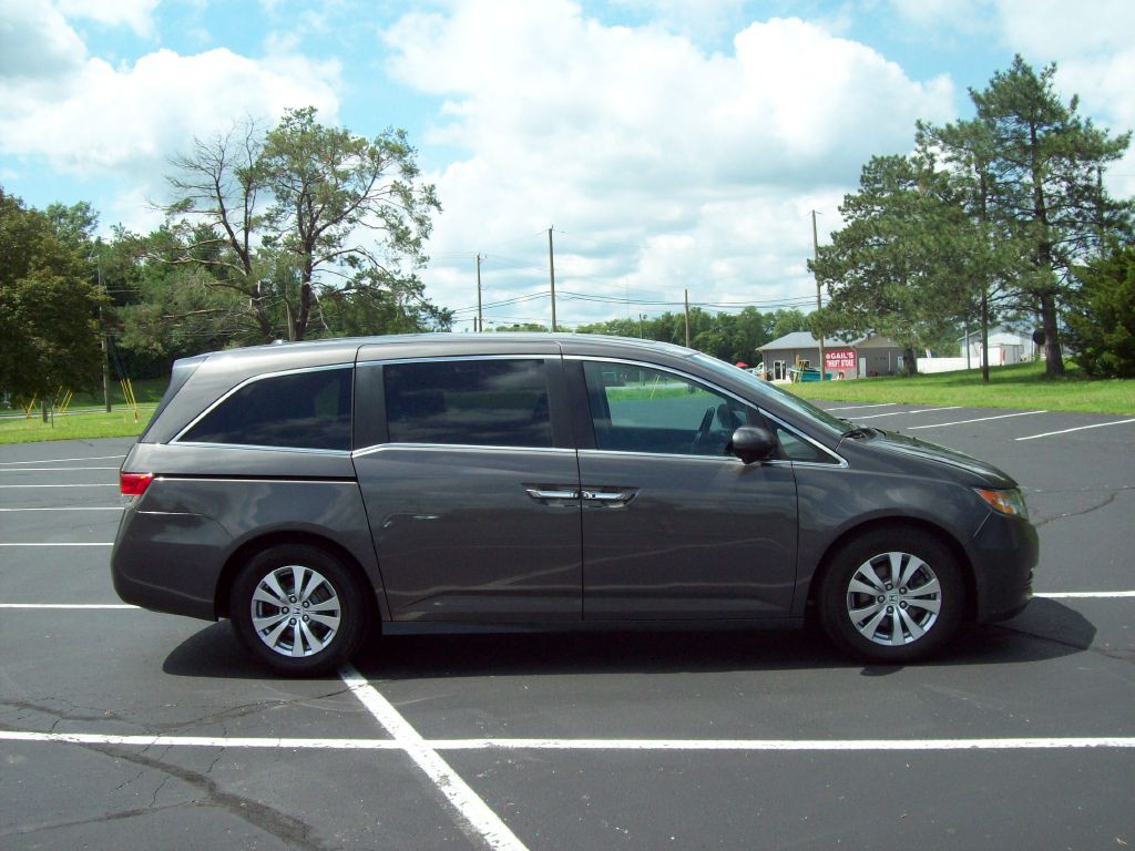 2014 Honda Odyssey Image 4