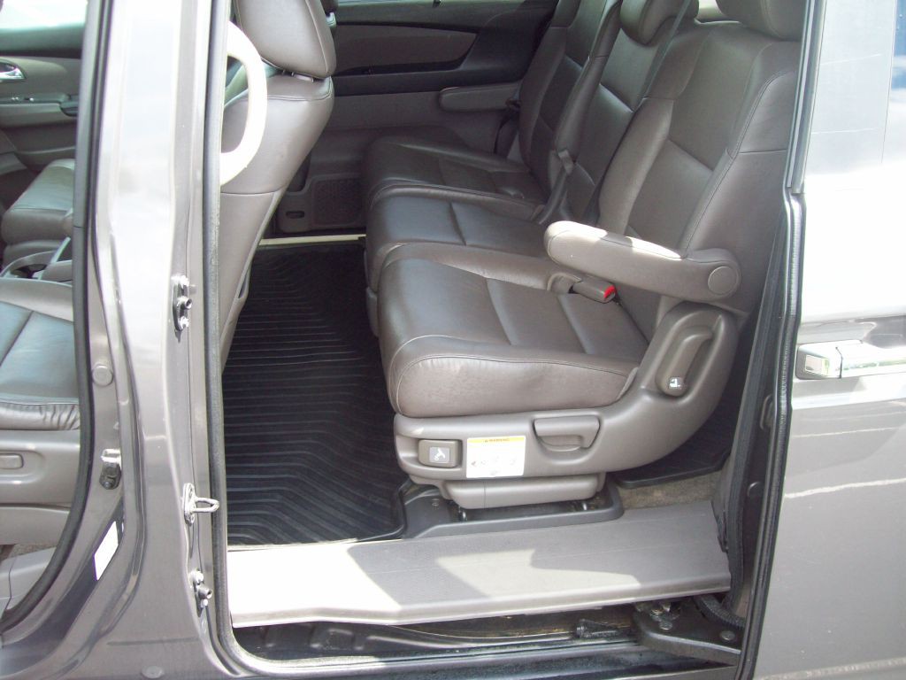 2014 Honda Odyssey Image 11