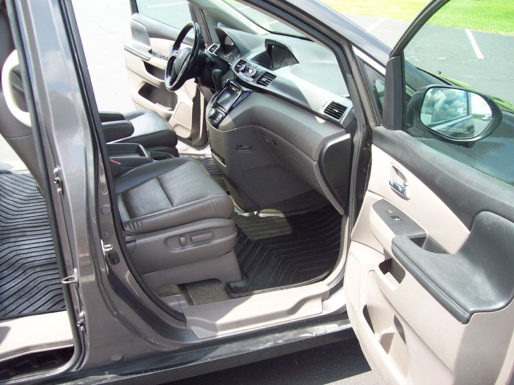 2014 Honda Odyssey Image 14