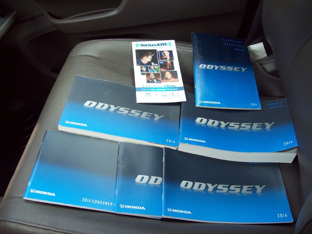 2014 Honda Odyssey Image 17