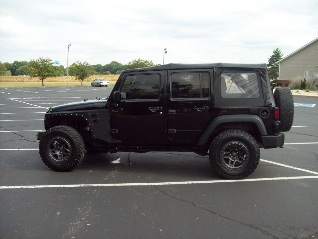 2013 Jeep Wrangler Unlimited Image 8
