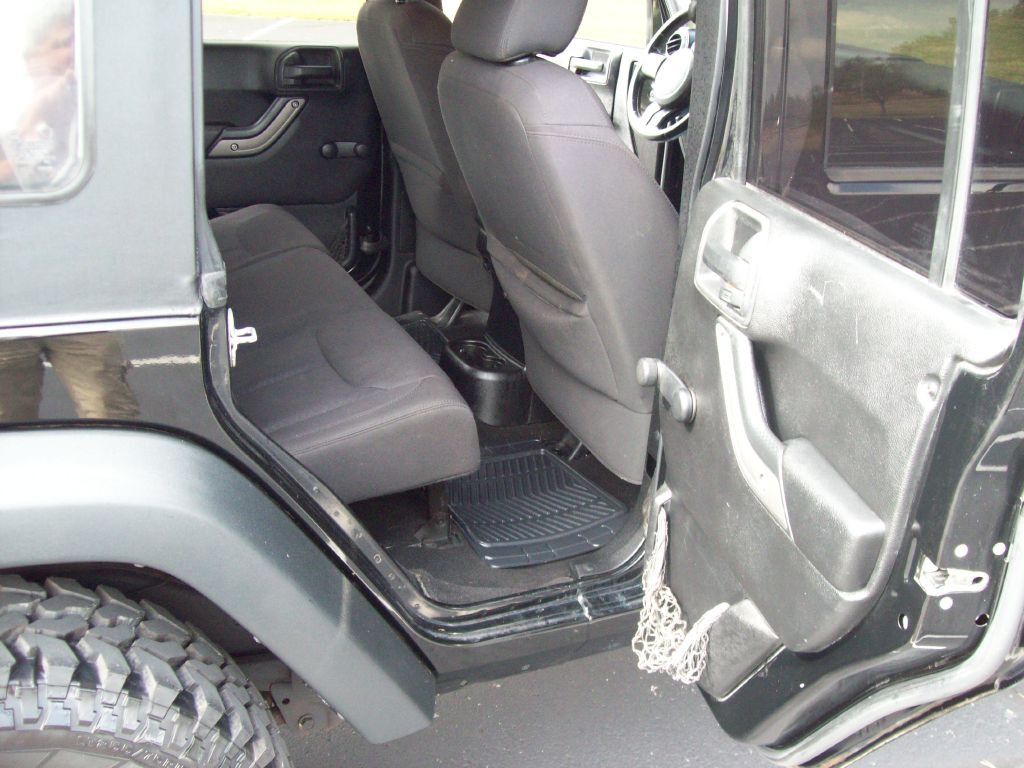 2013 Jeep Wrangler Unlimited Image 11