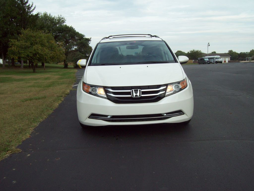 2016 Honda Odyssey Image 3