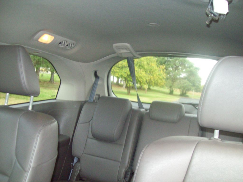 2016 Honda Odyssey Image 13