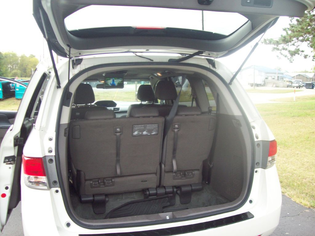 2016 Honda Odyssey Image 14