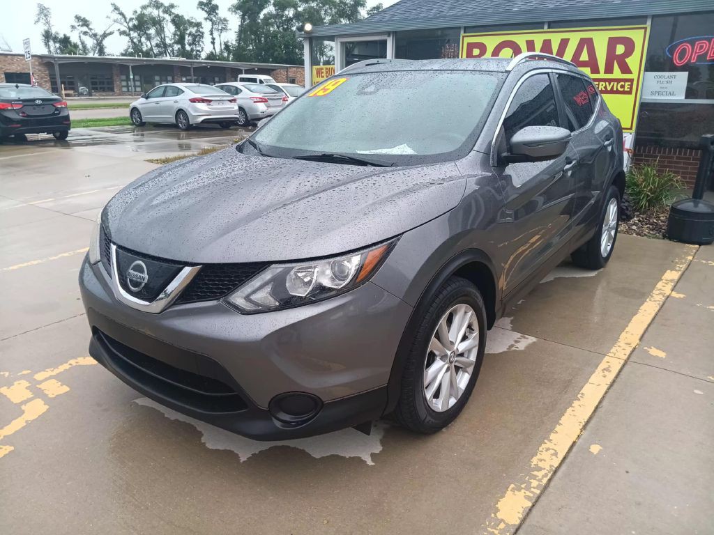 2019 Nissan Rogue Image 3