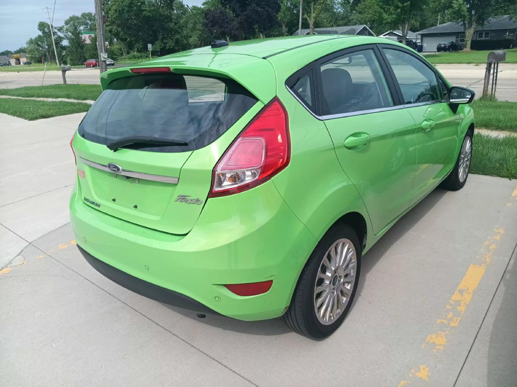 2014 Ford Fiesta Image 3