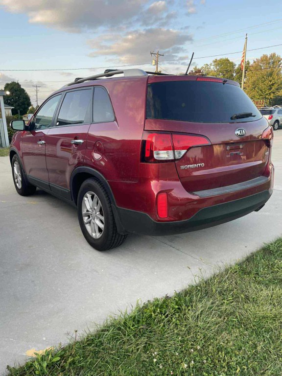 2014 Kia Sorento Image 2